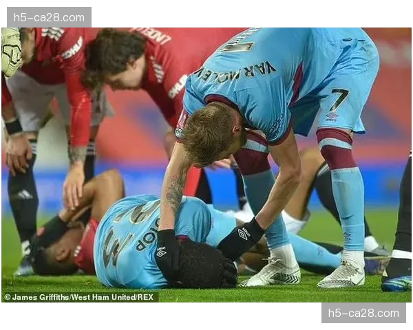 德国足球职业联盟提议，下赛季起将允许每场比赛进行第四次换人以应对脑震荡情况